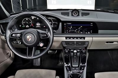 Porsche 911 Carrera Cabrio