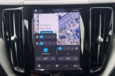 Volvo XC60 B5 B AWD Plus Dark