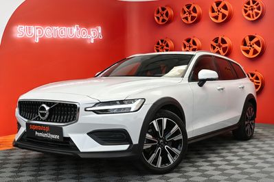 Volvo V60 Cross Country B5 B AWD Pro