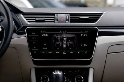 Skoda Superb 2.0 TDI 4x4 L&K DSG