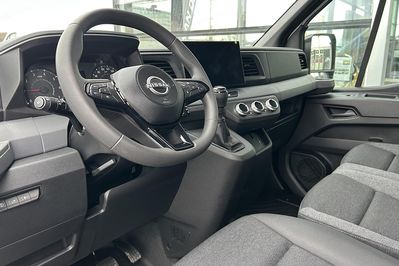 Nissan Interstar L3H2 Business Plus