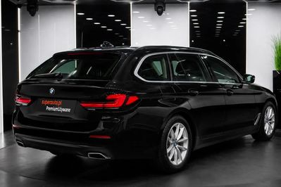 BMW Seria 5 Touring 520d mHEV Luxury Line aut