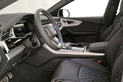 Audi Q8 SQ8 TFSI quattro