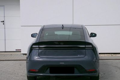 Toyota Prius Prestige 2.0 Hybrid Plug-in