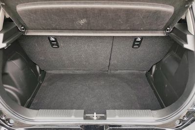 Suzuki Swift Dualjet SHVS Premium Plus