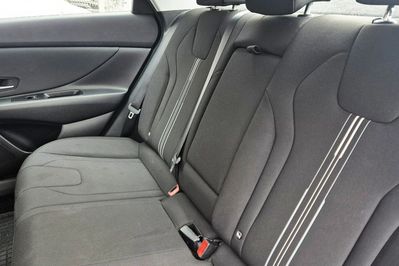 Hyundai Elantra 1.6 Smart DCT