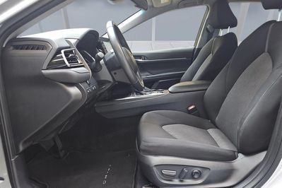 Toyota Camry 2.5 Hybrid Comfort