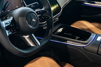 Mercedes E Klasa 200 4-Matic AMG