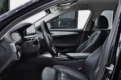 BMW Seria 5 Touring 530e Luxury Line xDrive