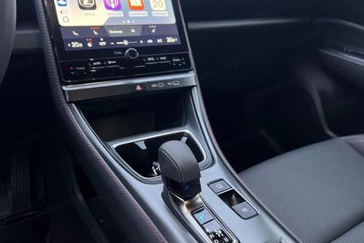 Lexus LBX 1.5 Hybrid Emotion