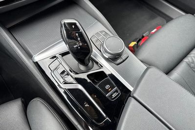 BMW Seria 5 520d xDrive mHEV sport-aut
