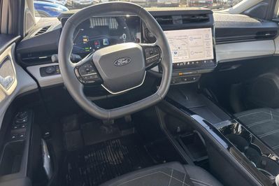 Ford Puma Premium 43.6 kWh