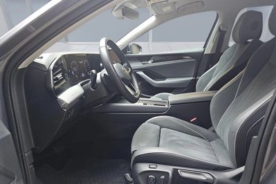 Volkswagen Passat 1.5 TSI  DSG