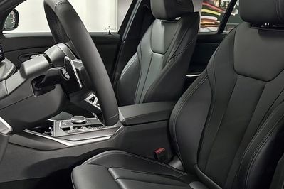 BMW Seria 3 318i M Sport
