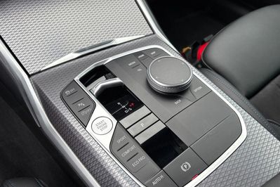 BMW Seria 3 318i M Sport