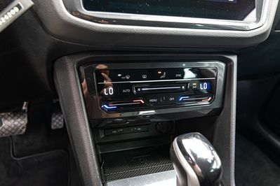 Volkswagen Tiguan 2.0 TSI Life 4Motion DSG