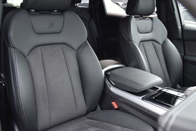 Audi Q7 60 TFSI e quattro S Line