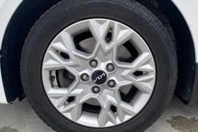 Kia Ceed 1.5 T-GDI M