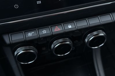 Renault Captur TCe Techno EDC