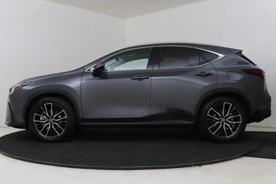 Lexus NX 350h Omotenashi 2.5 Hybrid AWD