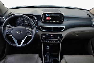 Hyundai Tucson CRDi Premium 4WD