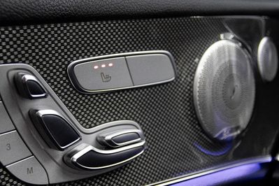 Mercedes E Klasa 220 d Coupe 4-Matic AMG