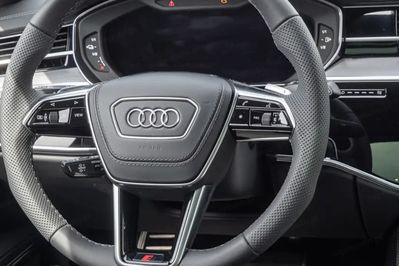 Audi A8 50 TDI quattro