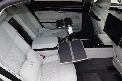 Audi A8 L 60 TFSI e quattro Tiptr.