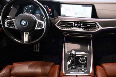 BMW X7 M60i xDrive mHEV sport-aut