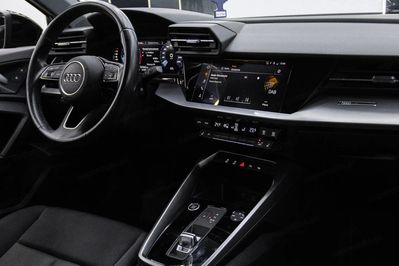 Audi A3 35 TFSI mHEV S tronic