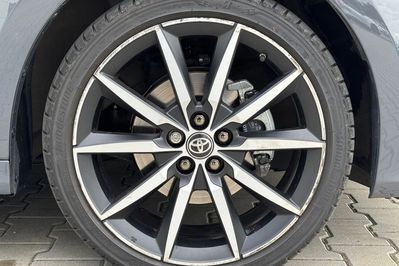 Toyota Yaris Hybrid 1.5 Gr Sport