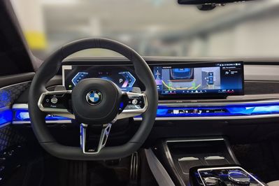 BMW Seria 7 740d xDrive M Sport