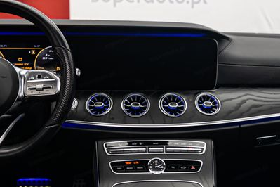 Mercedes Klasa E E 300 Coupe 2.0 9G-TRONIC