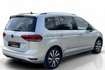 Volkswagen Touran TSI EVO Highline DSG