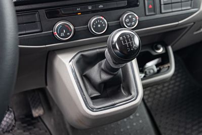 Volkswagen Transporter Kombi T6.1 L2H1