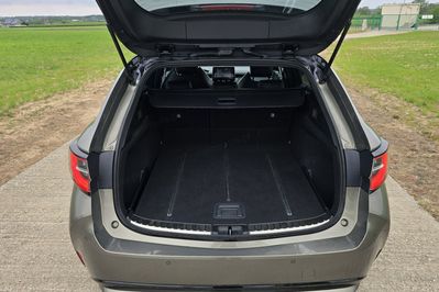 Toyota Corolla 1.8 Hybrid Selection