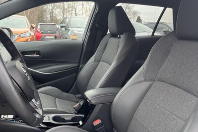 Toyota Corolla 1.8 Hybrid Style