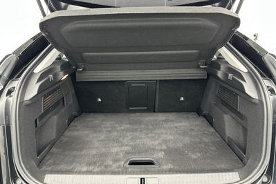 Citroen C4 Shine 1.5 BlueHDI EAT8