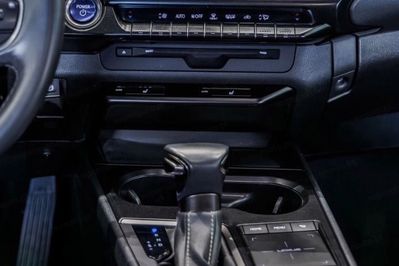 Lexus UX 250h F Impression 2WD