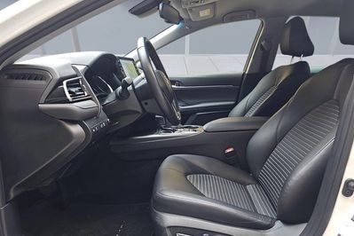 Toyota Camry 2.5 Hybrid Prestige