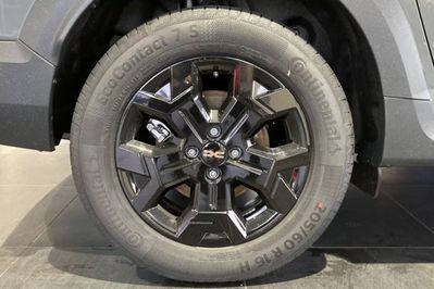 Dacia Jogger Extreme 7-miejsc 1.8 Full Hybrid