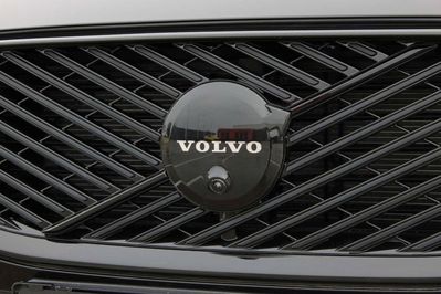 Volvo XC60 B5 AWD Ultra Black Edition