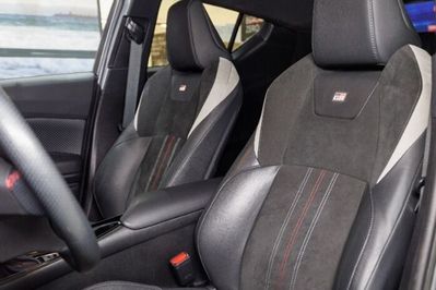 Toyota C-HR 1.8 Hybrid GR Sport