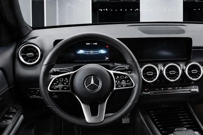 Mercedes GLB 200 7G-DCT