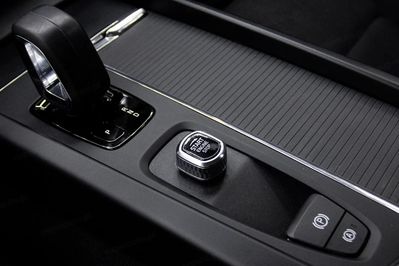 Volvo V60 B3 B Momentum Core aut