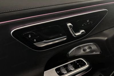Mercedes Klasa E 200  4-Matic AMG