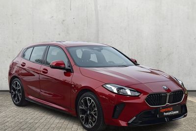 BMW Seria 1 120 mHEV aut