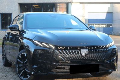 Peugeot 308 GT Exclusive S&S e-DCS6 1.2 mHEV