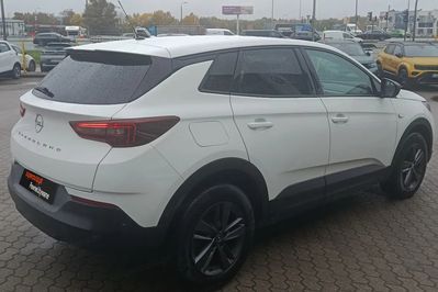 Opel Grandland X 1.2 T GPF Edition Business Pack S&S