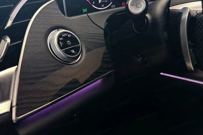 Mercedes E Klasa 220 d 4-Matic AMG